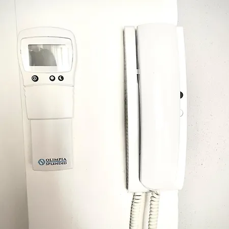 Balcone Fiorito, Nel Cuore Del Centro Storico Di