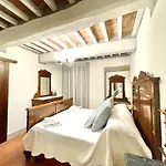 Balcone Fiorito, Nel Cuore Del Centro Storico Di Apartment Cortona