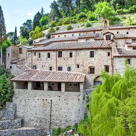 Balcone Fiorito, Nel Cuore Del Centro Storico Di * Cortona