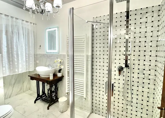 Balcone Fiorito, Nel Cuore Del Centro Storico Di Apartment Cortona