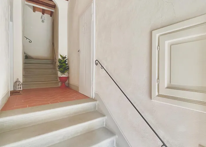 Apartment Balcone Fiorito, Nel Cuore Del Centro Storico Di Cortona